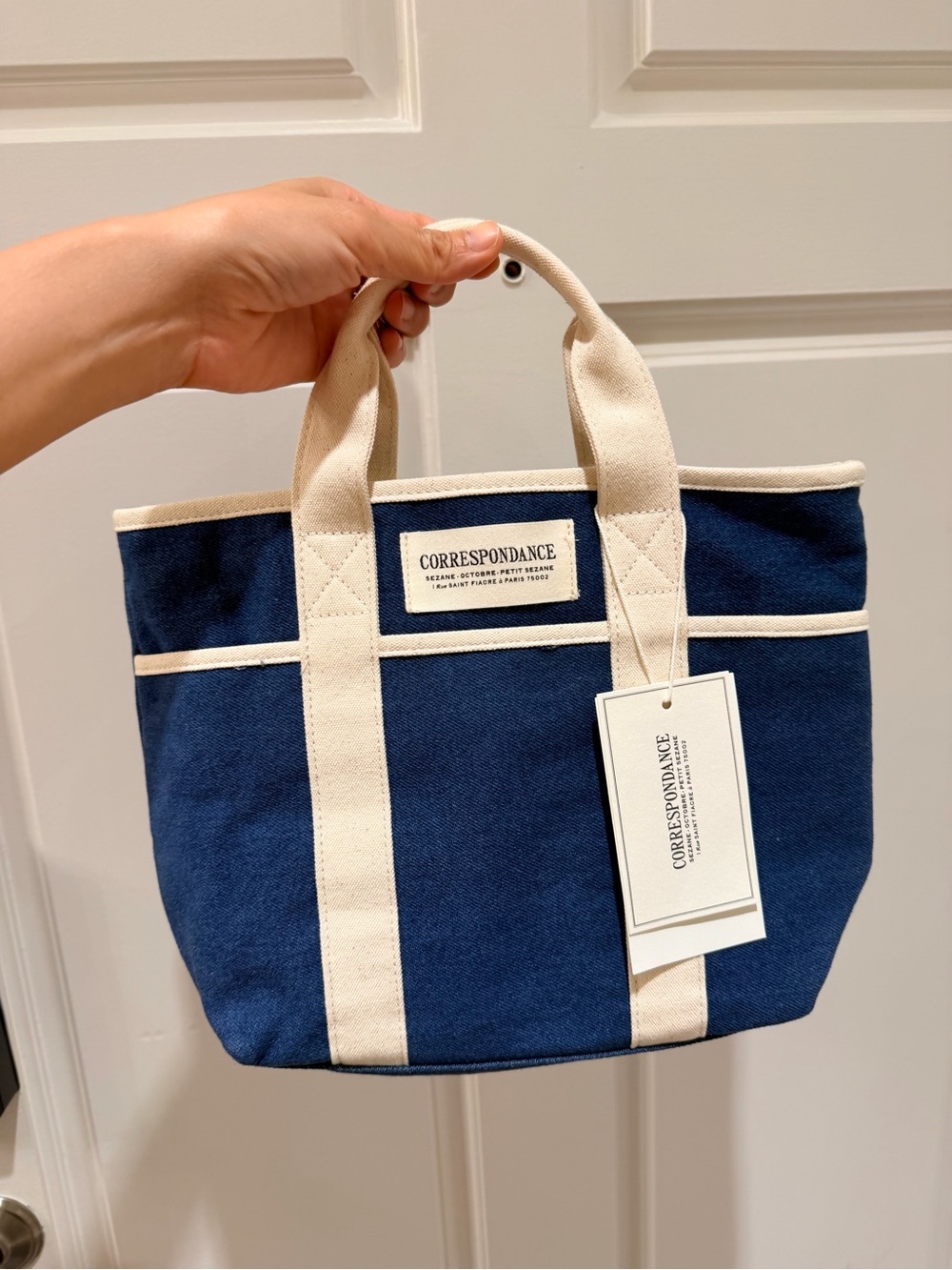 Sezane mini tote in color denim - Picture 3 of 8